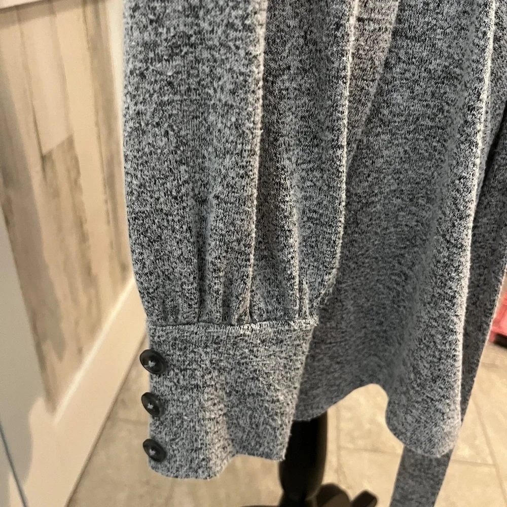 TUNIC TOP  18/20W - Picture 2 of 7